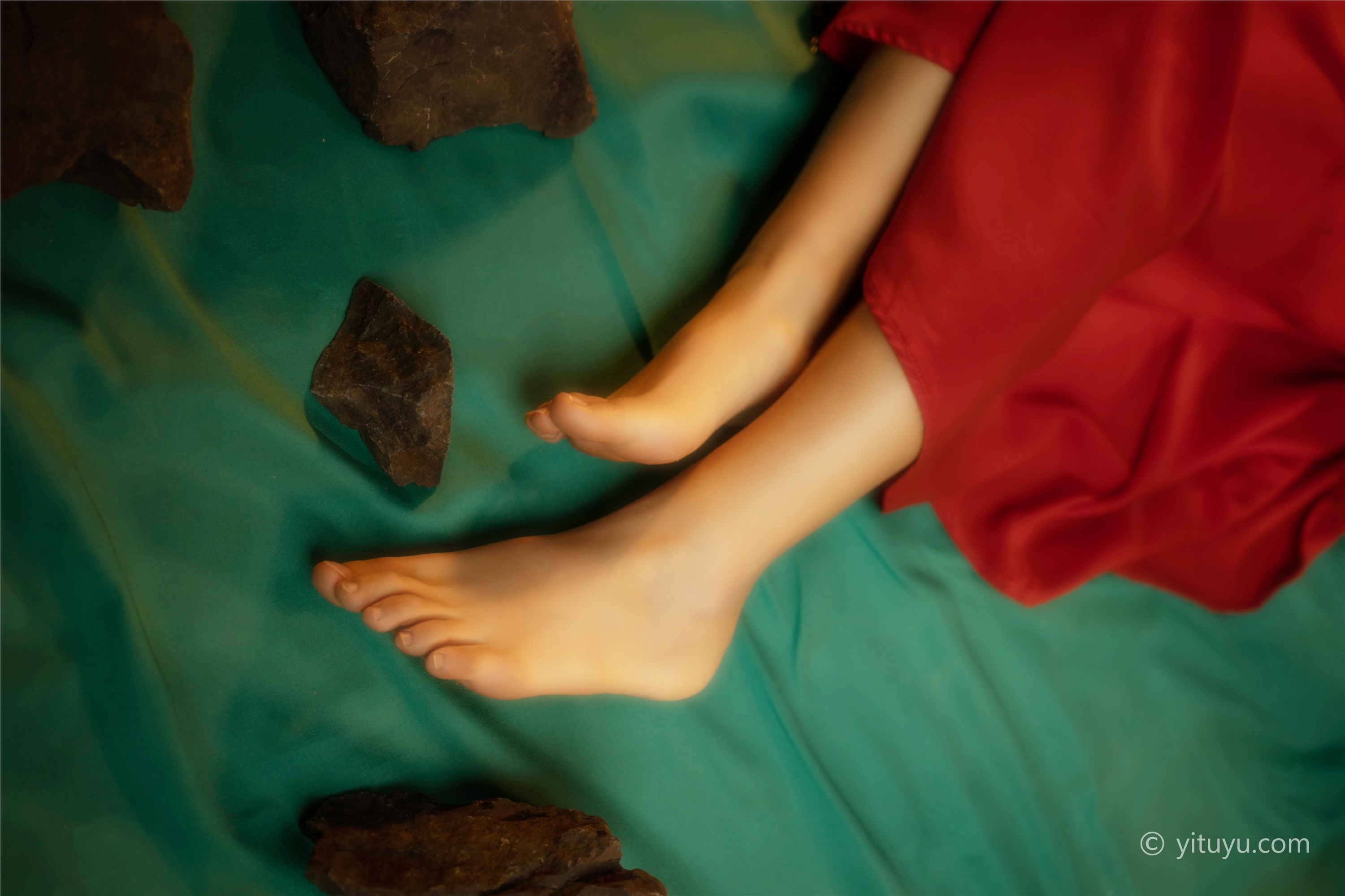 YITUYU艺图语  2021.05.24 红装 娇娇